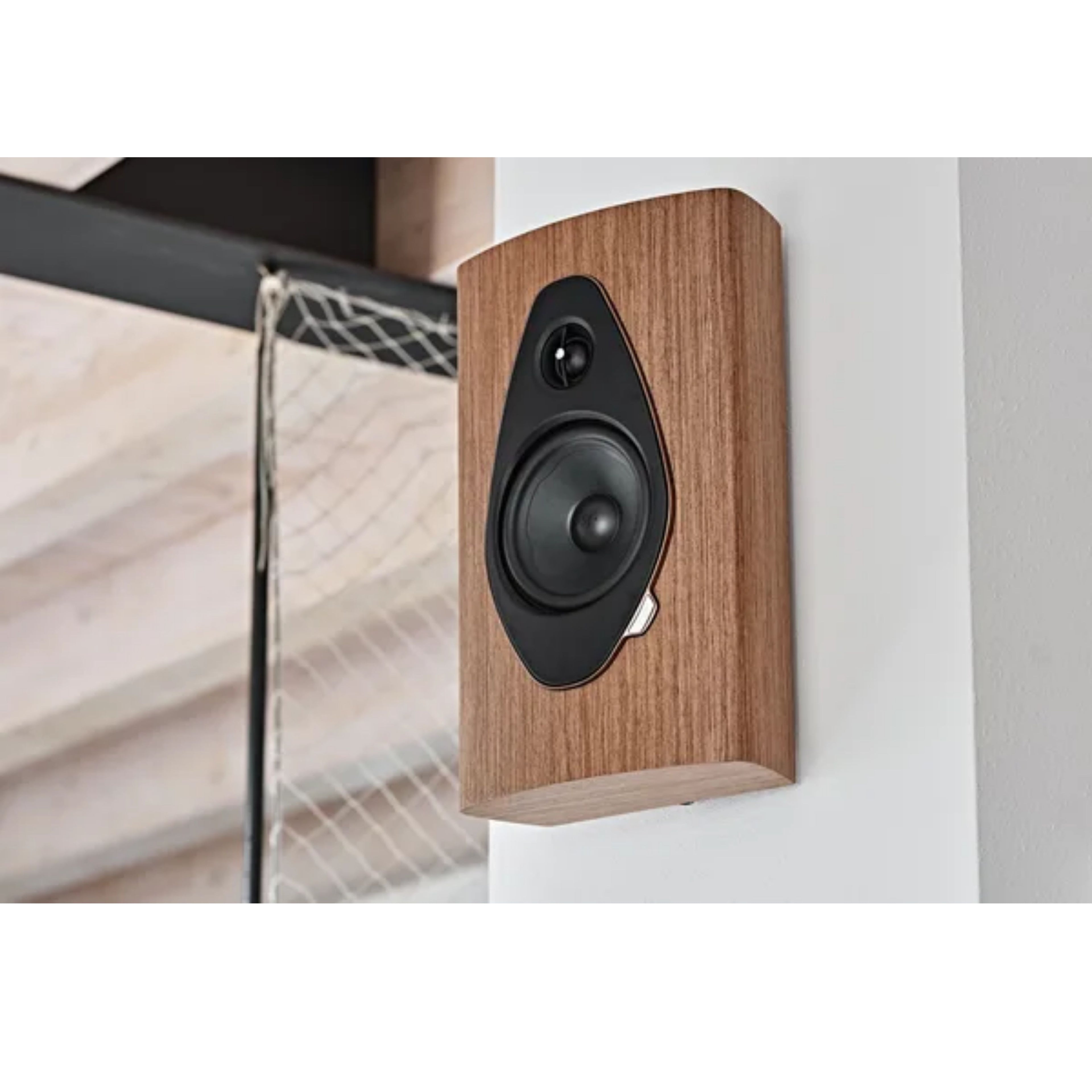 SONUS FABER SONETTO ON WALL G2