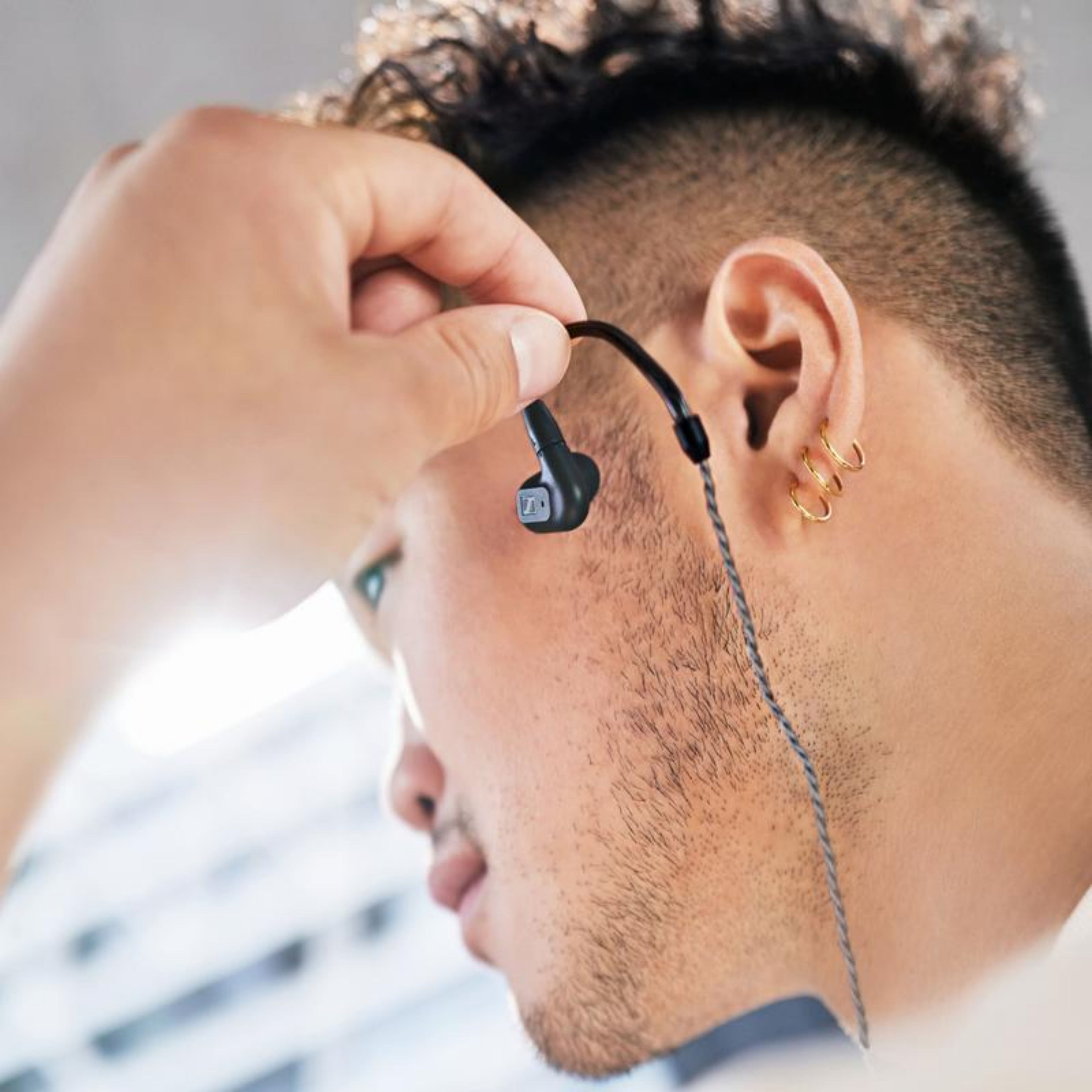 SENNHEISER IE200